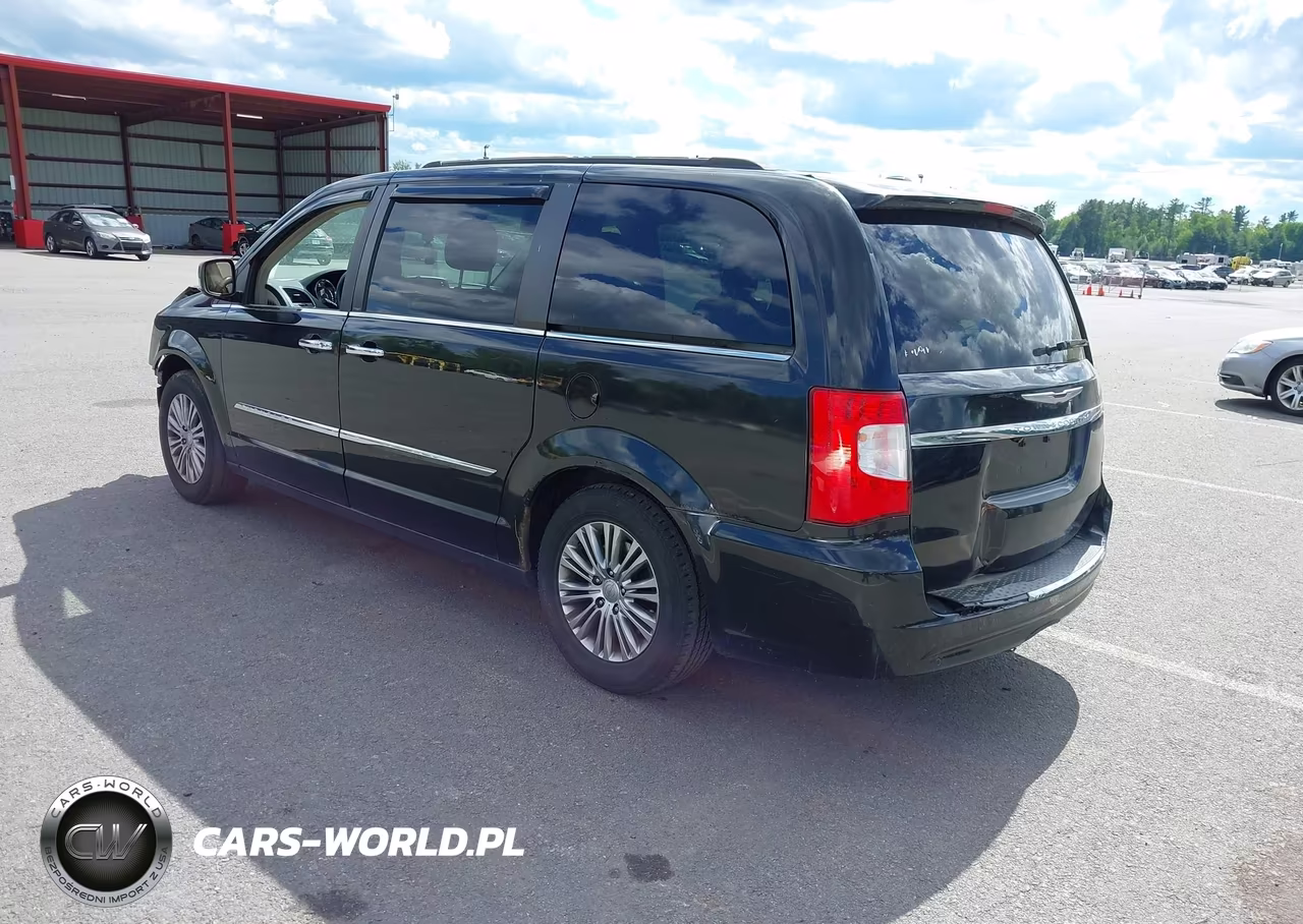 2013 Chrysler Town & Country Touring-L VIN:2C4RC1CG8DR801655 - 3