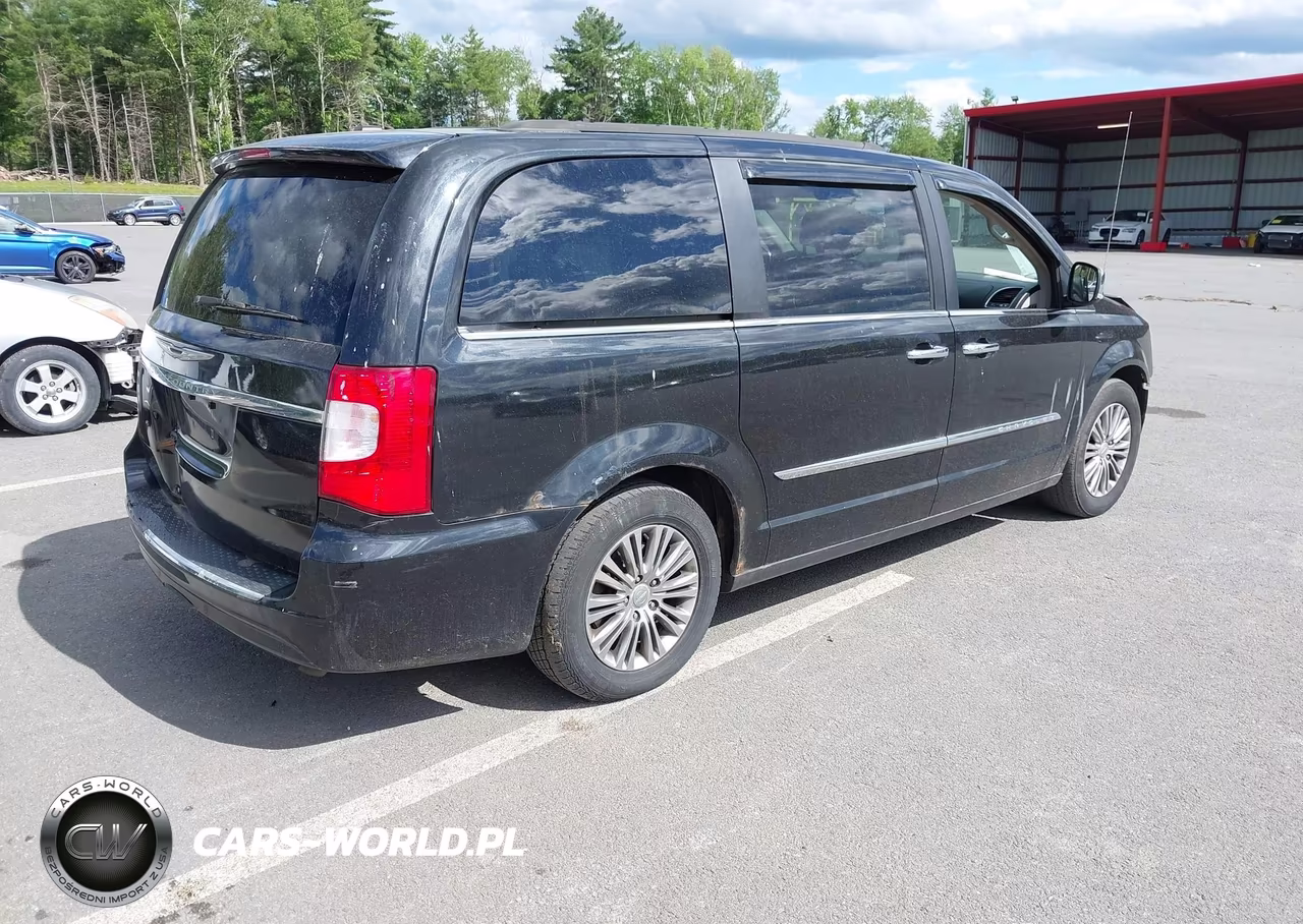 2013 Chrysler Town & Country Touring-L VIN:2C4RC1CG8DR801655 - 4