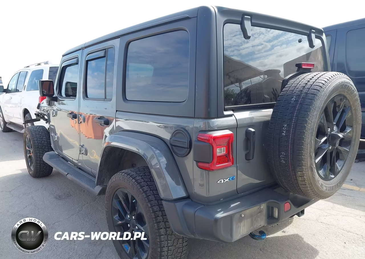 2023 Jeep Wrangler 4Xe Sahara 4X4 VIN:1C4JJXP67PW691166 - 3