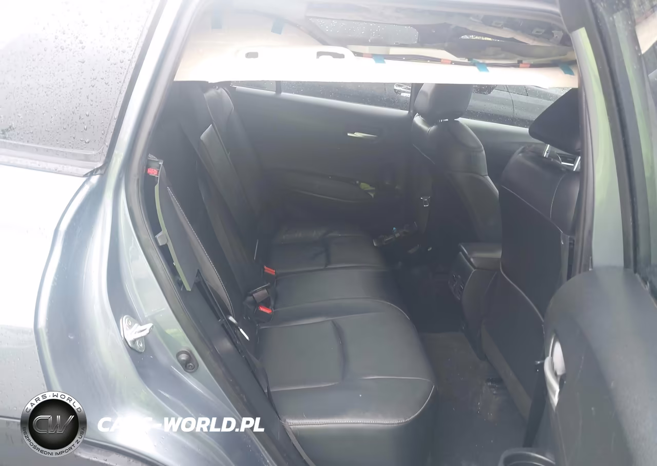 2022 Toyota Corolla Cross Xle VIN:7MUDAABG7NV036065 - 8