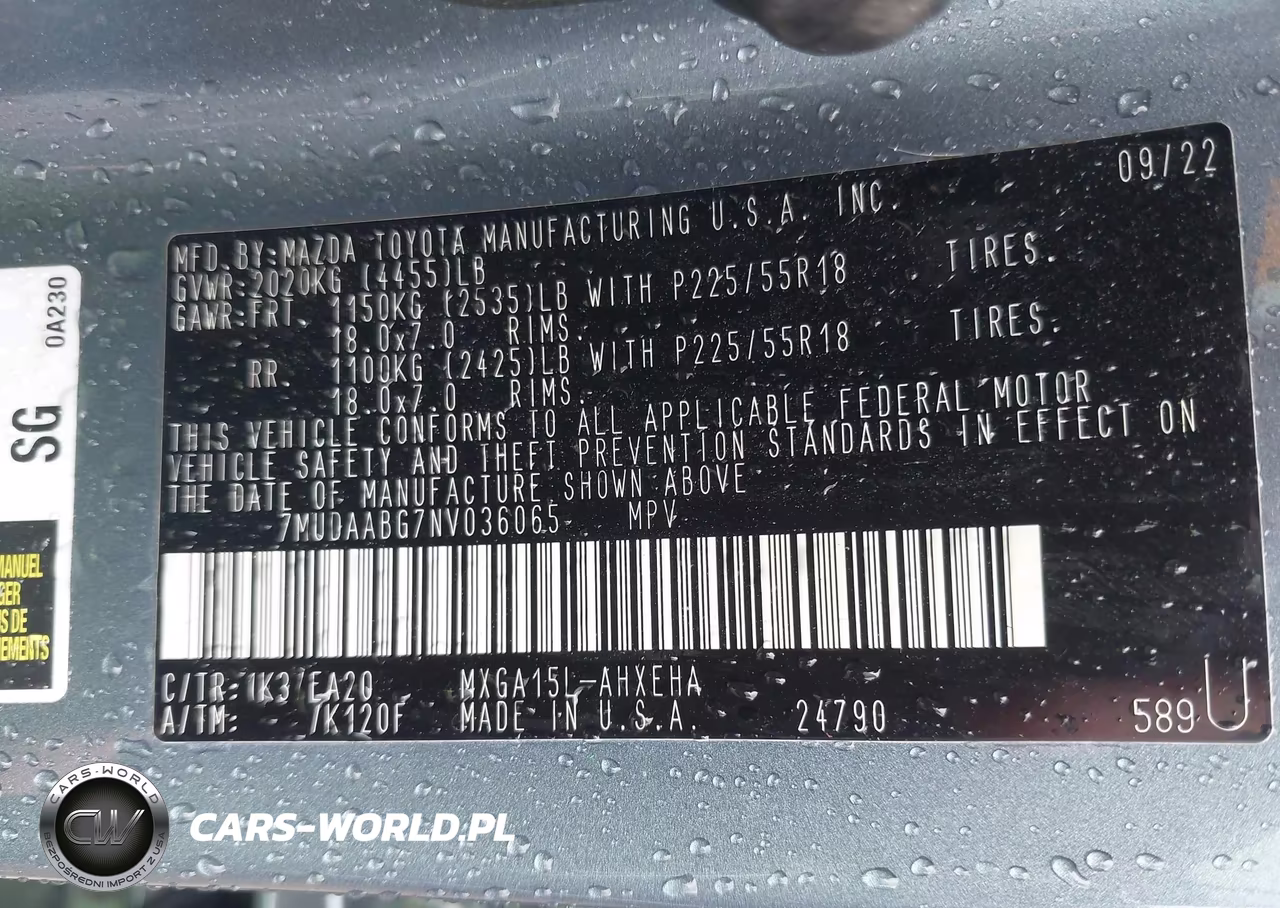 2022 Toyota Corolla Cross Xle VIN:7MUDAABG7NV036065 - 9