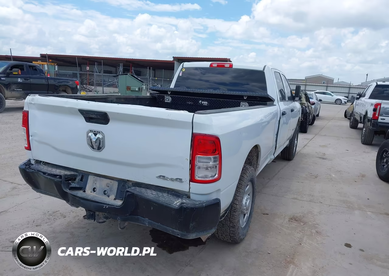 2022 Ram 3500 Tradesman 4X4 8' Box VIN:3C63R3GJ4NG238706 - 4