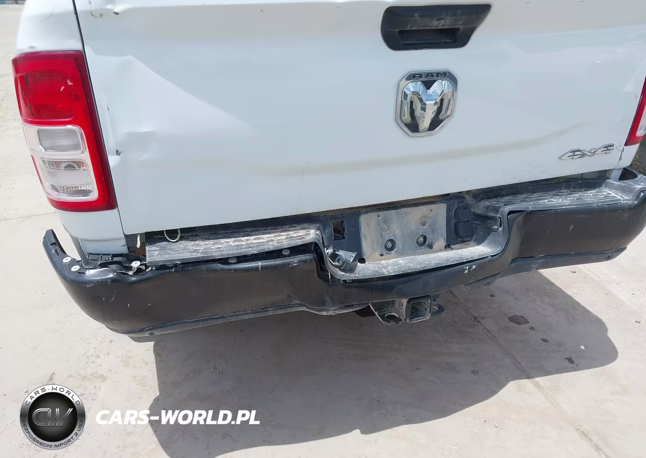 2022 Ram 3500 Tradesman 4X4 8' Box VIN:3C63R3GJ4NG238706 - 6
