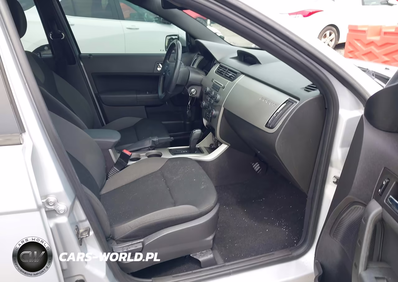 2008 Ford Focus Se-Ses VIN:1FAHP35N58W252555 - 5