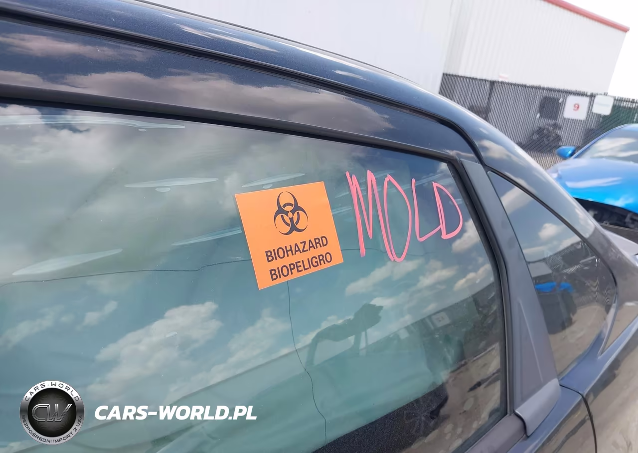 2010 Ford Focus Se VIN:1FAHP3FN7AW149688 - 12