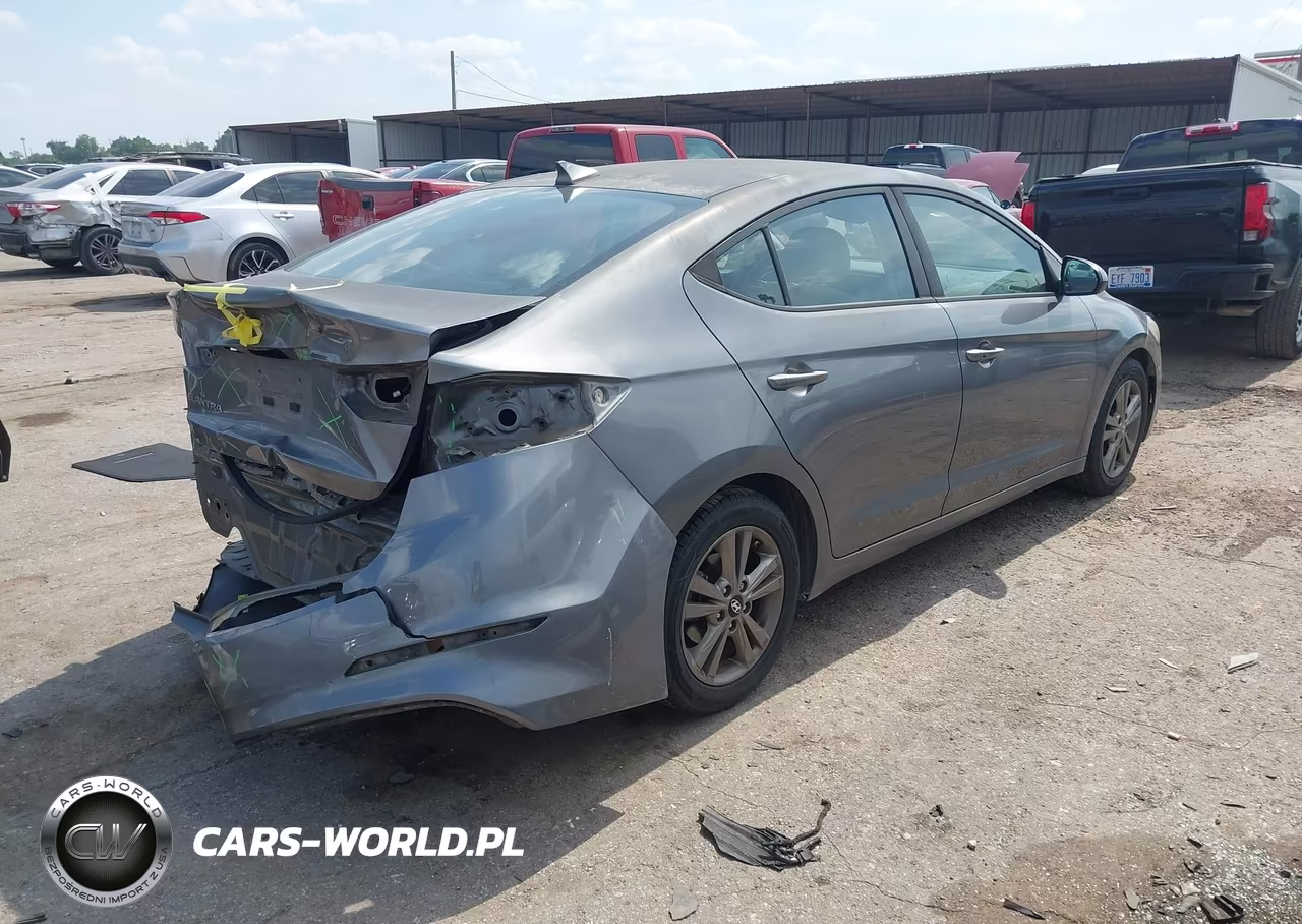 2018 Hyundai Elantra Value Edition VIN:5NPD84LF8JH252648 - 4