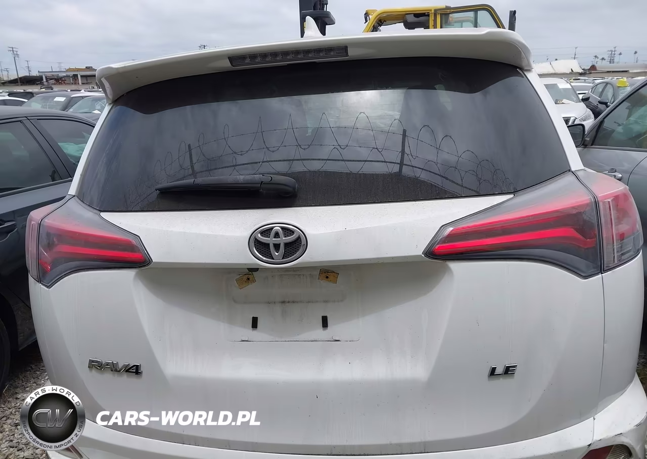 2018 Toyota Rav4 Le VIN:JTMZFREV4JJ201703 - 16