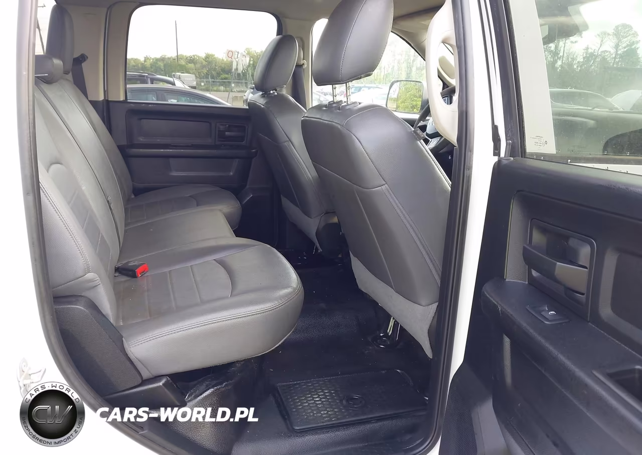 2018 Ram 2500 Tradesman 4X2 8' Box VIN:3C6UR4HJ4JG188988 - 8