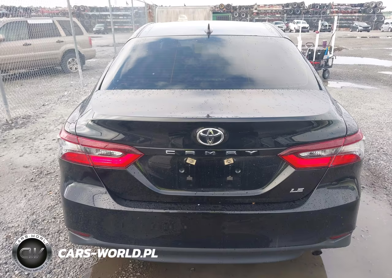 2023 Toyota Camry Le VIN:4T1R11AK2PU831668 - 16
