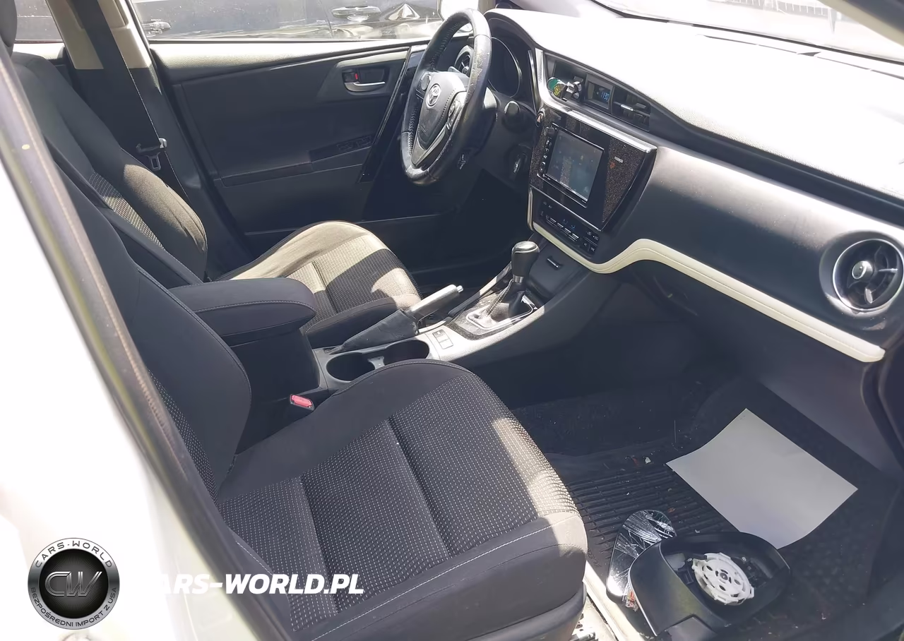 2017 Toyota Corolla Im VIN:JTNKARJE7HJ532223 - 5
