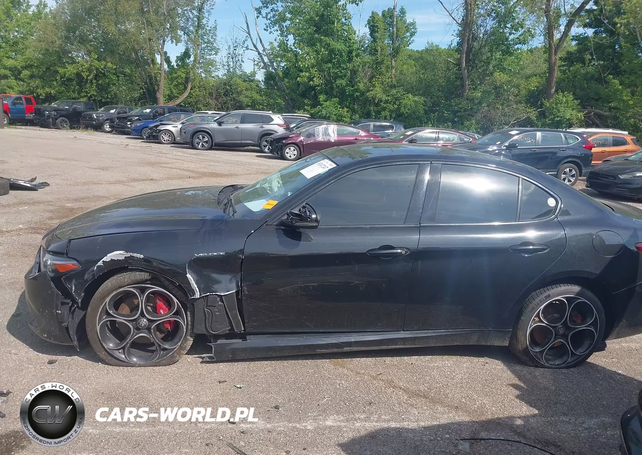2022 Alfa Romeo Giulia Veloce Awd VIN:ZARFANBN0N7665322 - 14