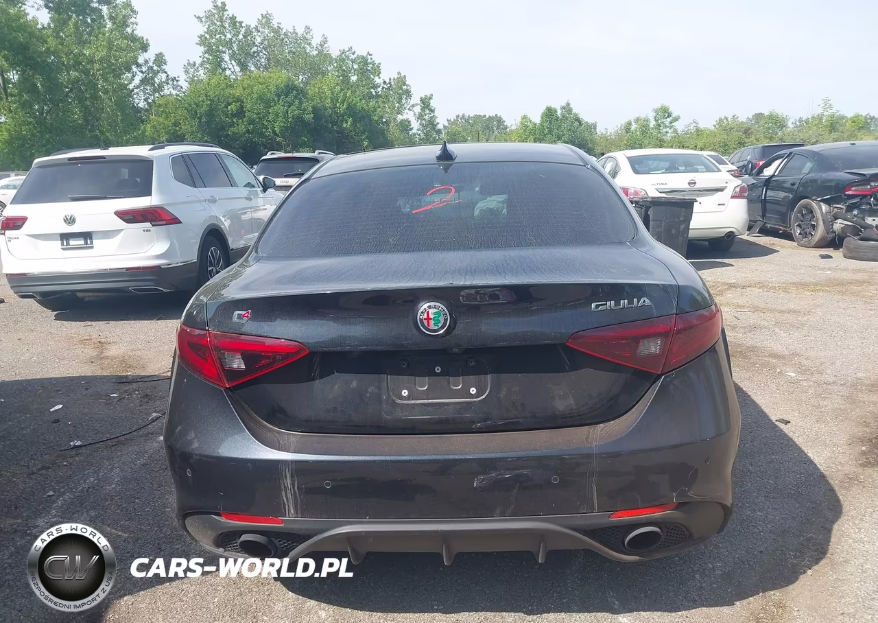2022 Alfa Romeo Giulia Veloce Awd VIN:ZARFANBN0N7665322 - 16