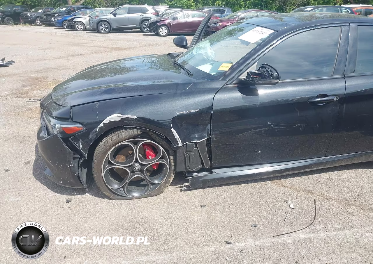 2022 Alfa Romeo Giulia Veloce Awd VIN:ZARFANBN0N7665322 - 6