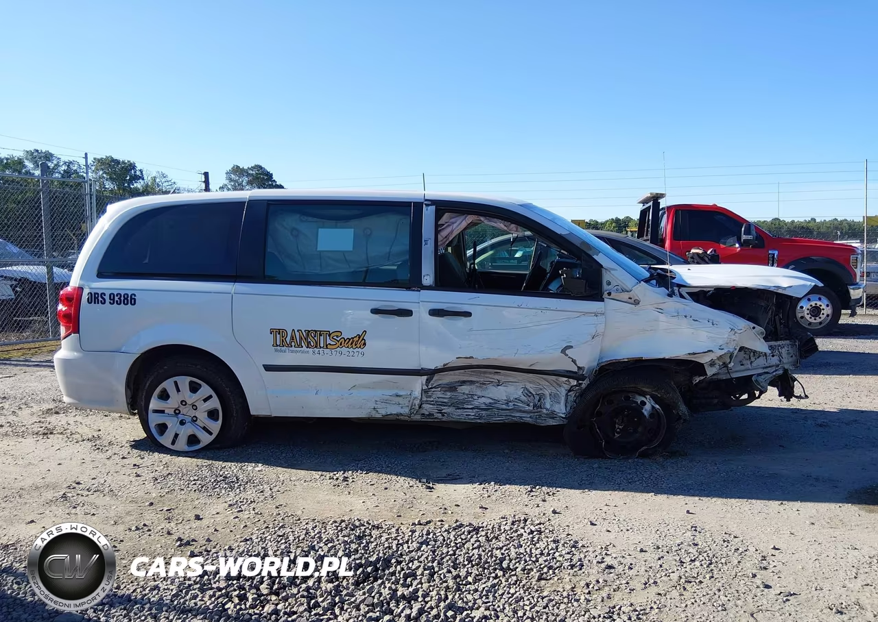 2014 Dodge Grand Caravan American Value Pkg VIN:2C4RDGBG4ER101926 - 14