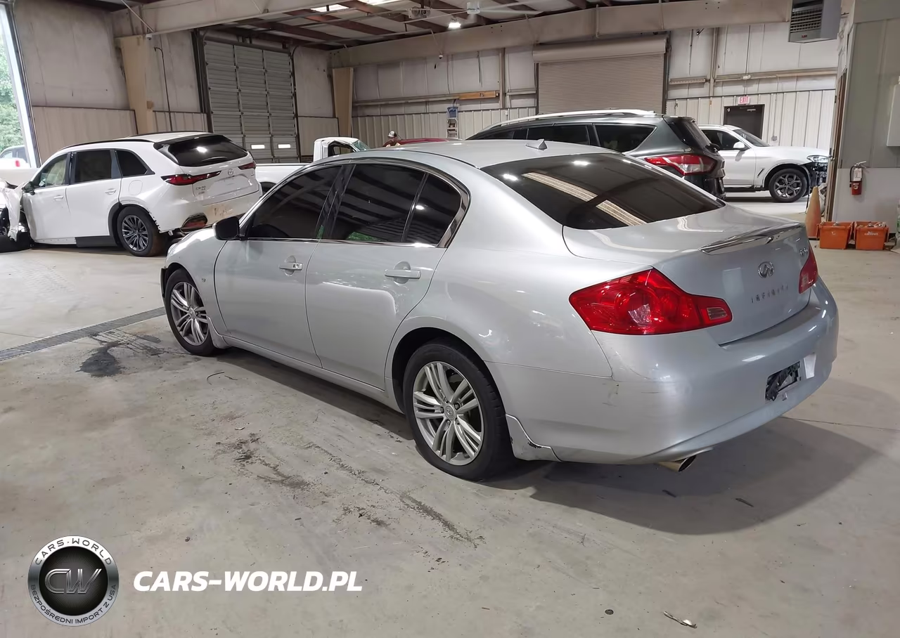 2015 Infiniti Q40 VIN:JN1CV6AP2FM502722 - 3