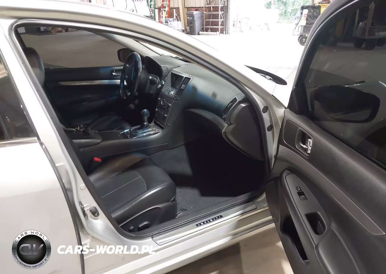 2015 Infiniti Q40 VIN:JN1CV6AP2FM502722 - 5