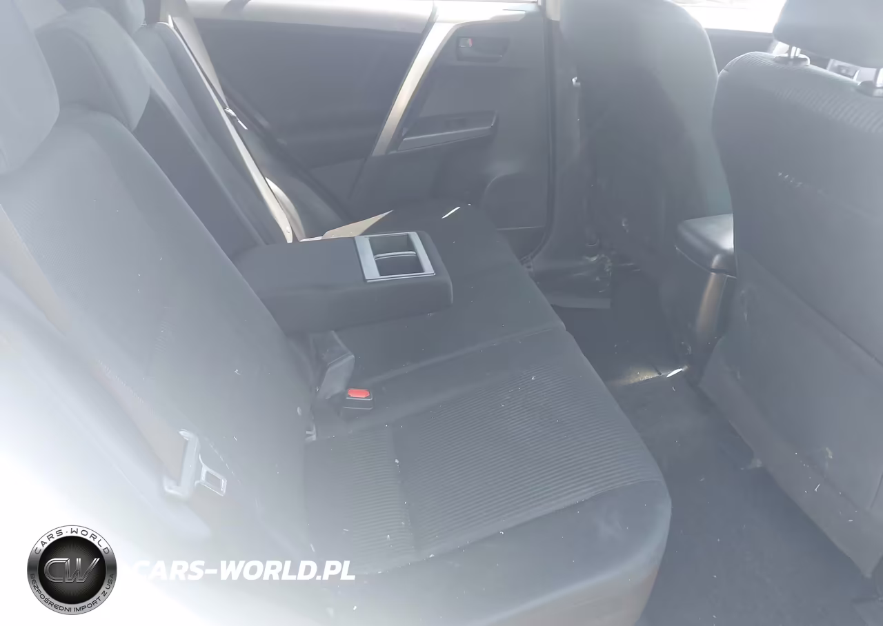 2018 Toyota Rav4 Le VIN:JTMBFREV8JJ724319 - 8