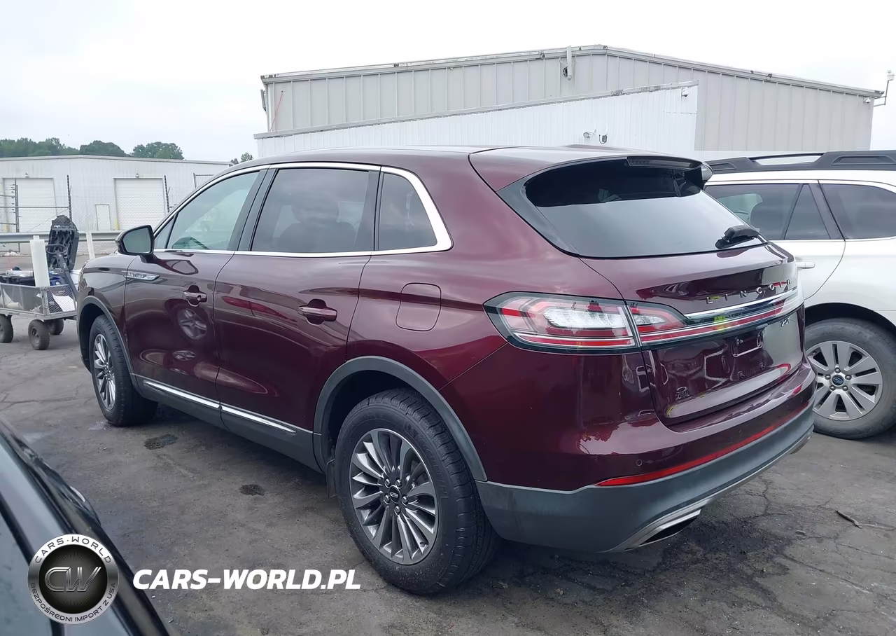 2020 Lincoln Nautilus Standard VIN:2LMPJ6J93LBL13333 - 14