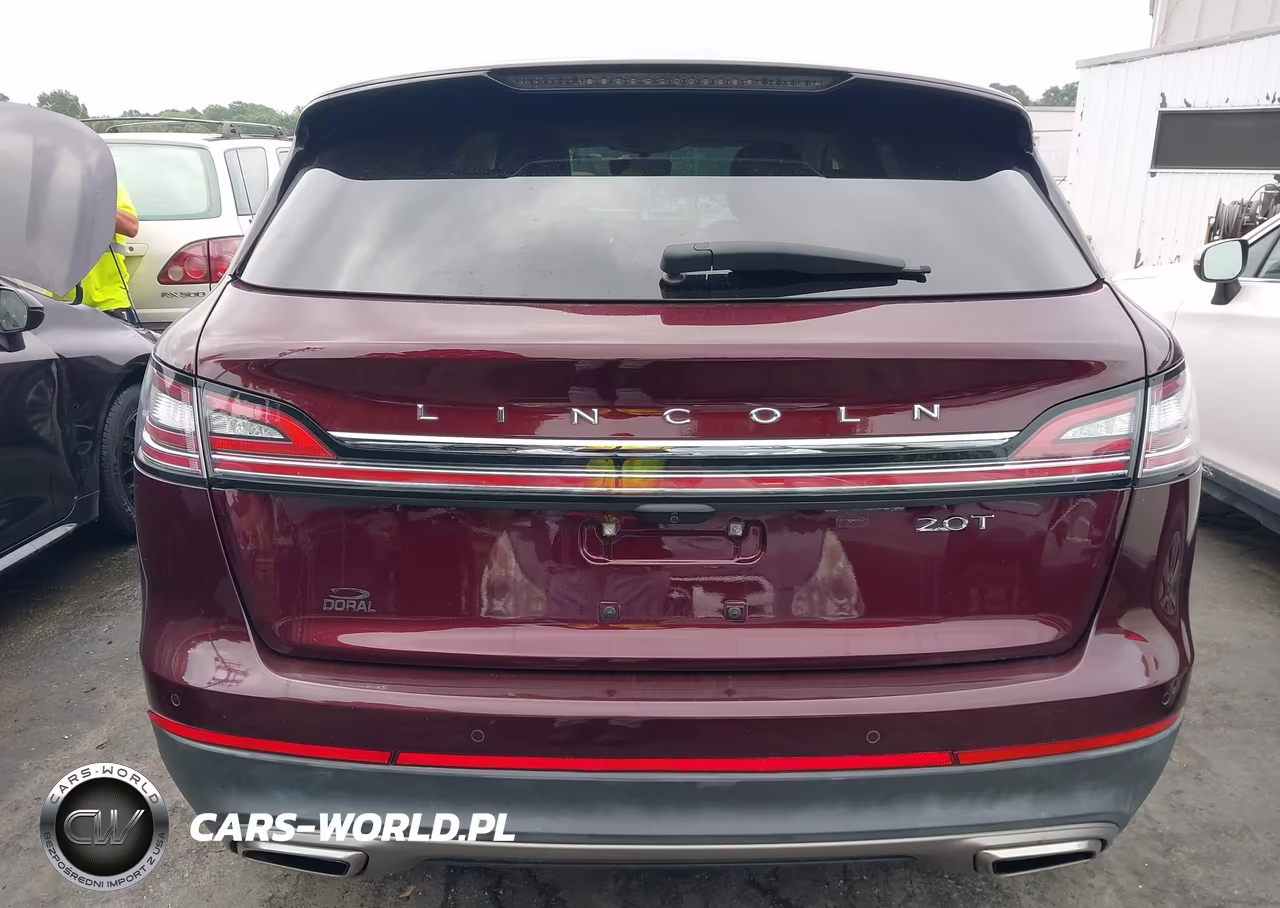 2020 Lincoln Nautilus Standard VIN:2LMPJ6J93LBL13333 - 16