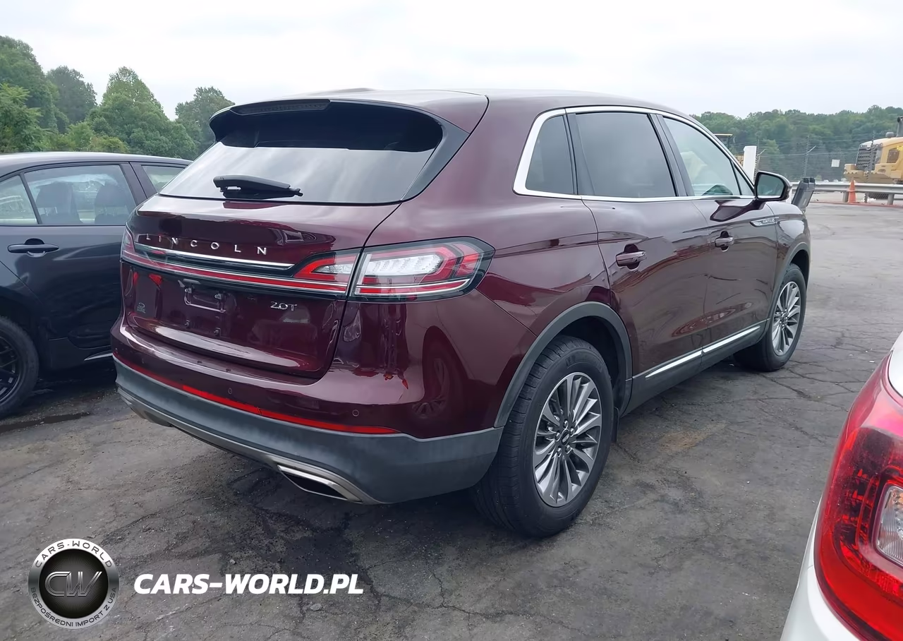 2020 Lincoln Nautilus Standard VIN:2LMPJ6J93LBL13333 - 4