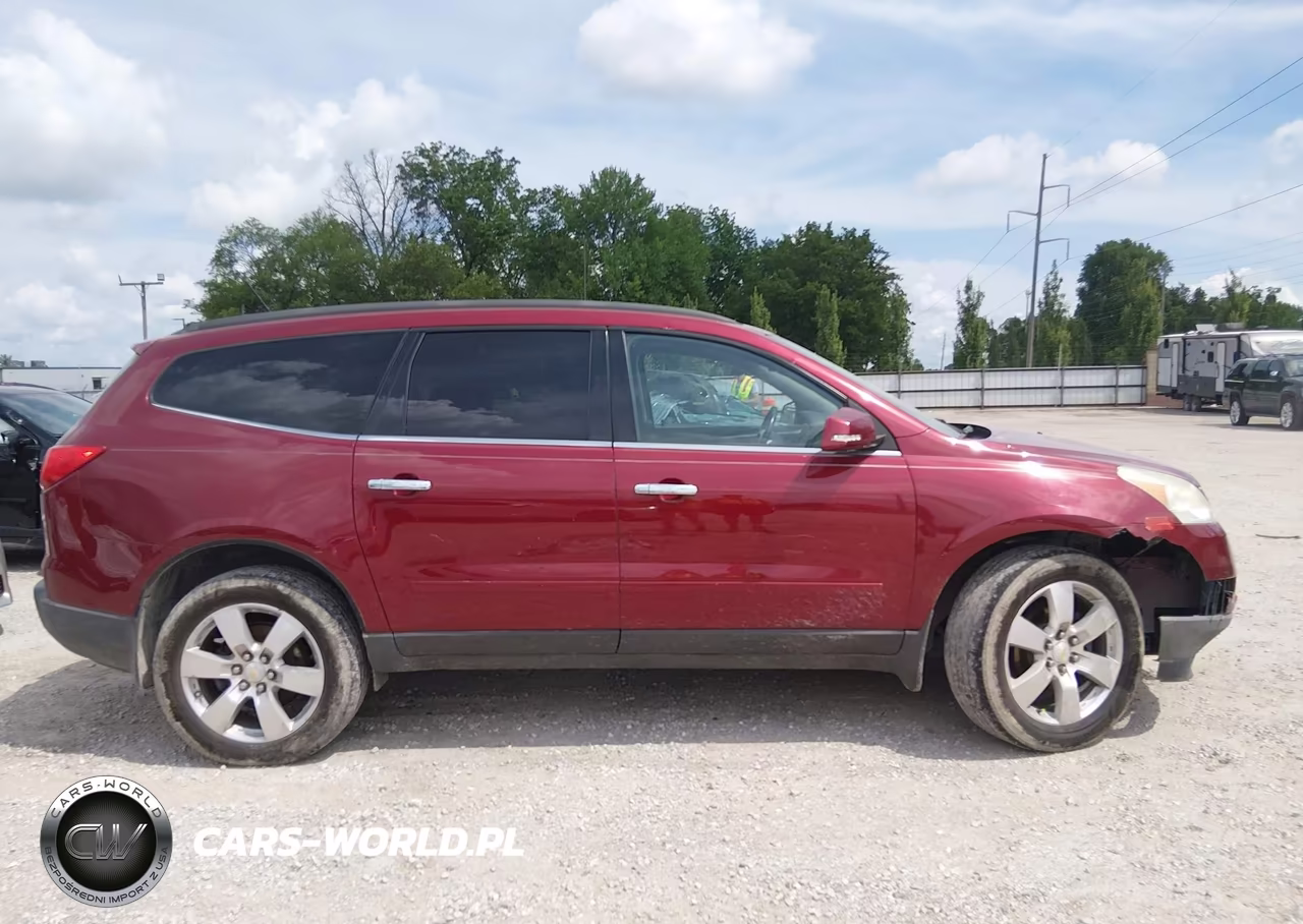 2011 Chevrolet Traverse 1Lt VIN:1GNKRGED4BJ110587 - 13