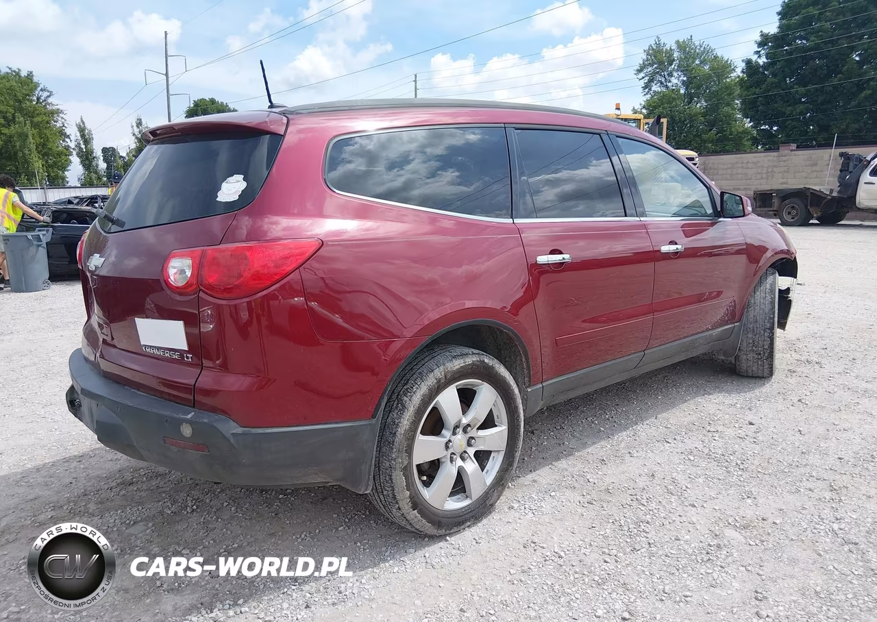 2011 Chevrolet Traverse 1Lt VIN:1GNKRGED4BJ110587 - 4