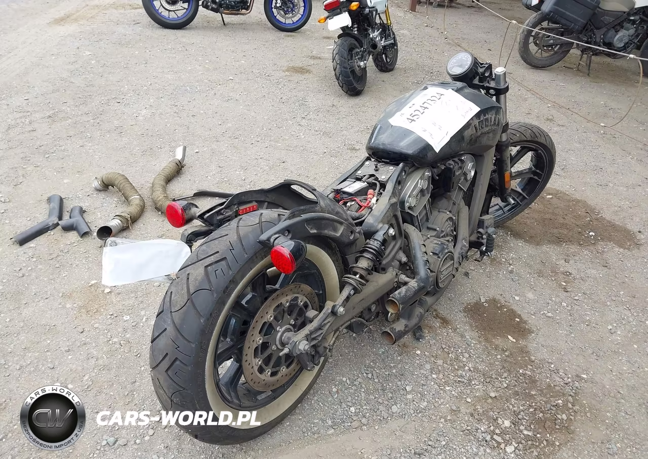 2018 Indian Motorcycle Co. Scout Bobber VIN:56KMTB001J3132523 - 17