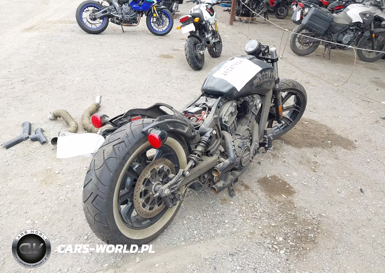 2018 Indian Motorcycle Co. Scout Bobber VIN:56KMTB001J3132523 - 4