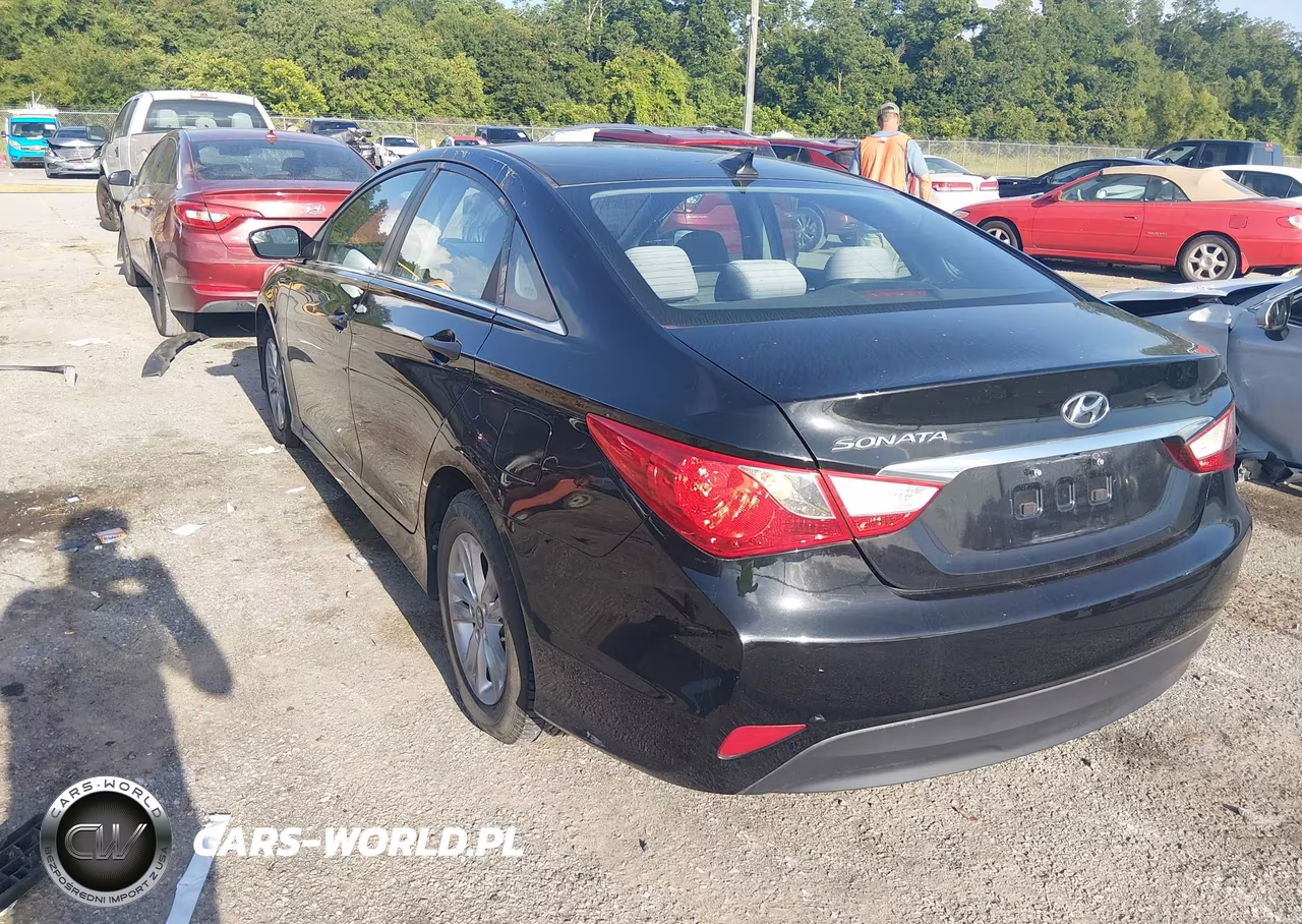 2014 Hyundai Sonata Gls VIN:5NPEB4AC9EH893957 - 3