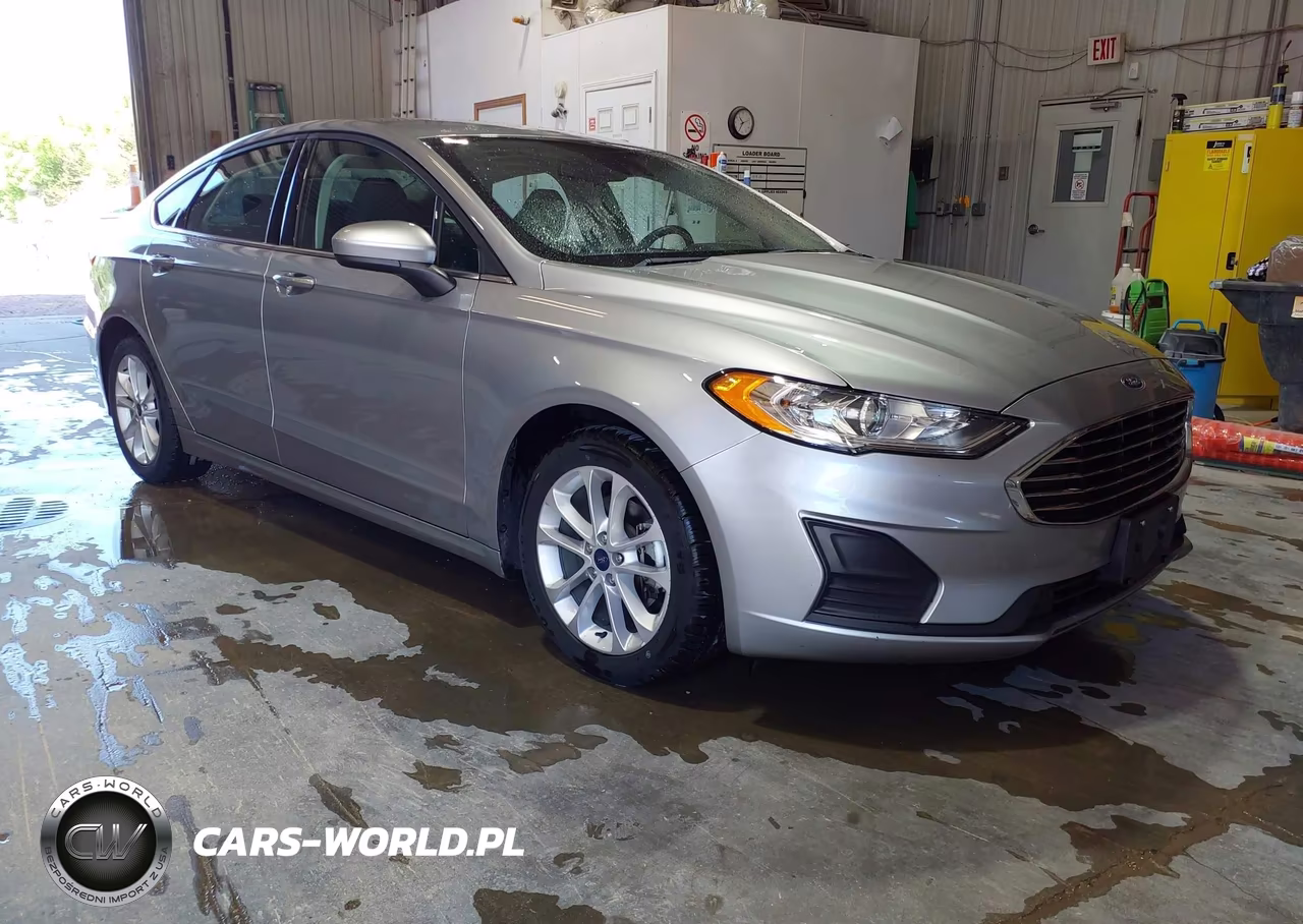 2020 Ford Fusion Hybrid Se – zdjęcie 1 z 21