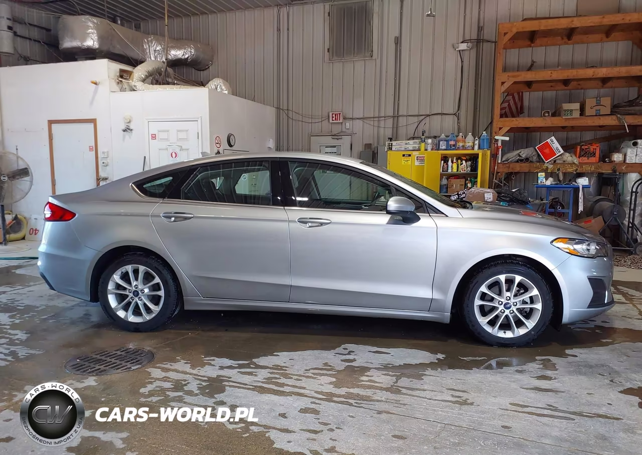 2020 Ford Fusion Hybrid Se VIN:3FA6P0LUXLR201659 - 18