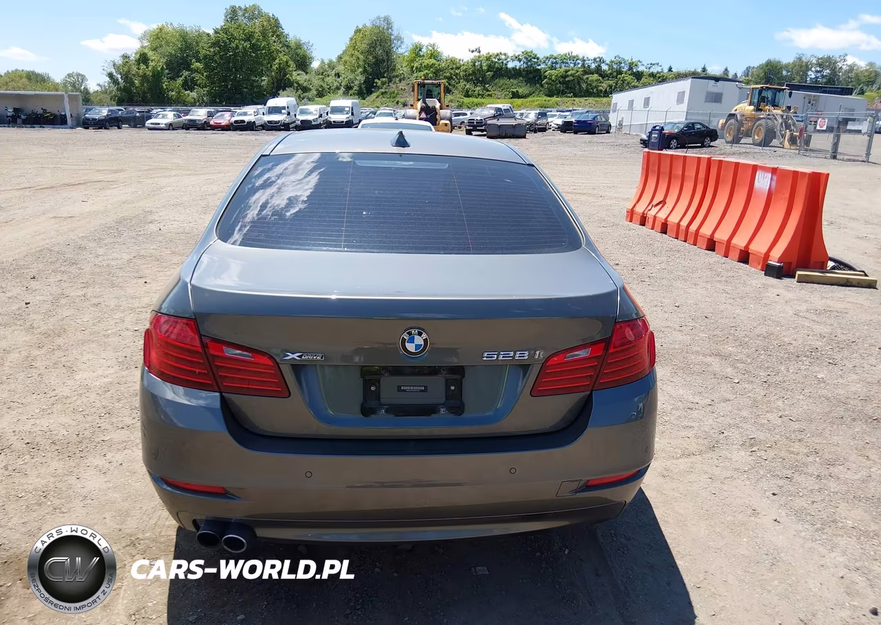 2014 BMW 528I xDrive VIN:WBA5A7C54ED613710 - 16
