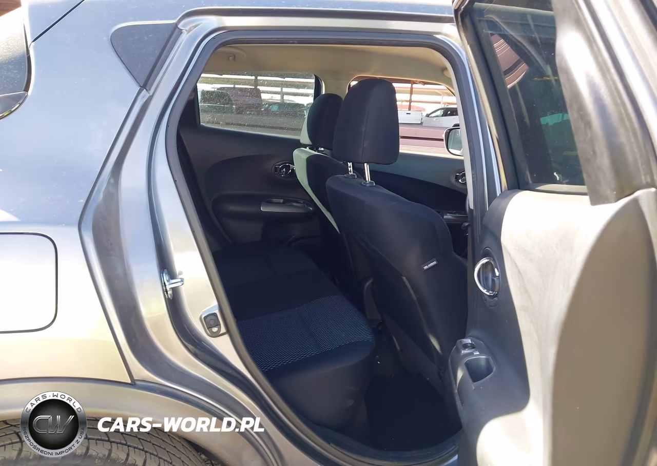 2015 Nissan Juke S VIN:JN8AF5MR4FT513126 - 8