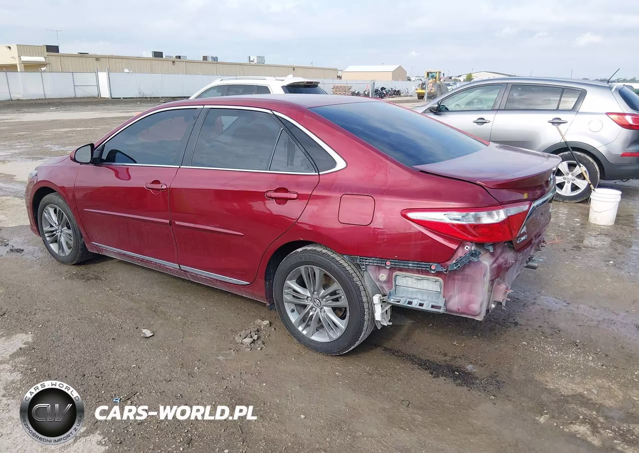2017 Toyota Camry Se VIN:4T1BF1FK9HU673293 - 3
