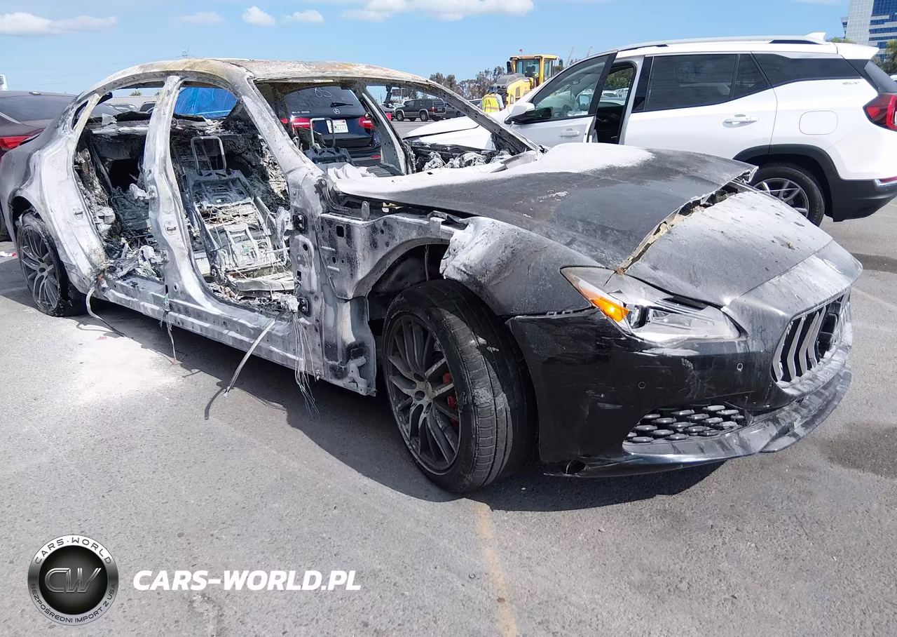 2018 Maserati Granturismo S Q4