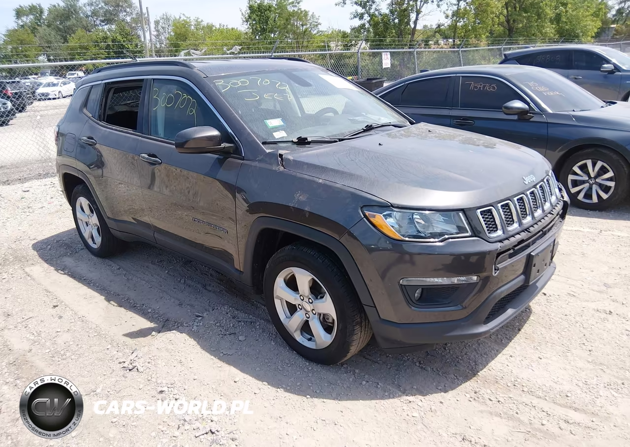 2018 Jeep Compass Latitude Fwd – zdjęcie 1 z 17