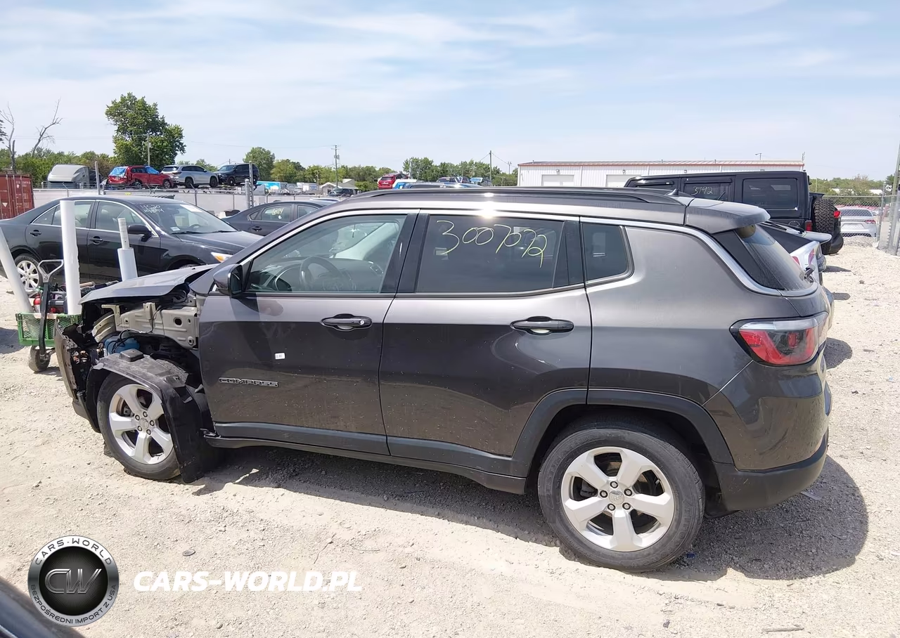 2018 Jeep Compass Latitude Fwd VIN:3C4NJCBB6JT377018 - 13