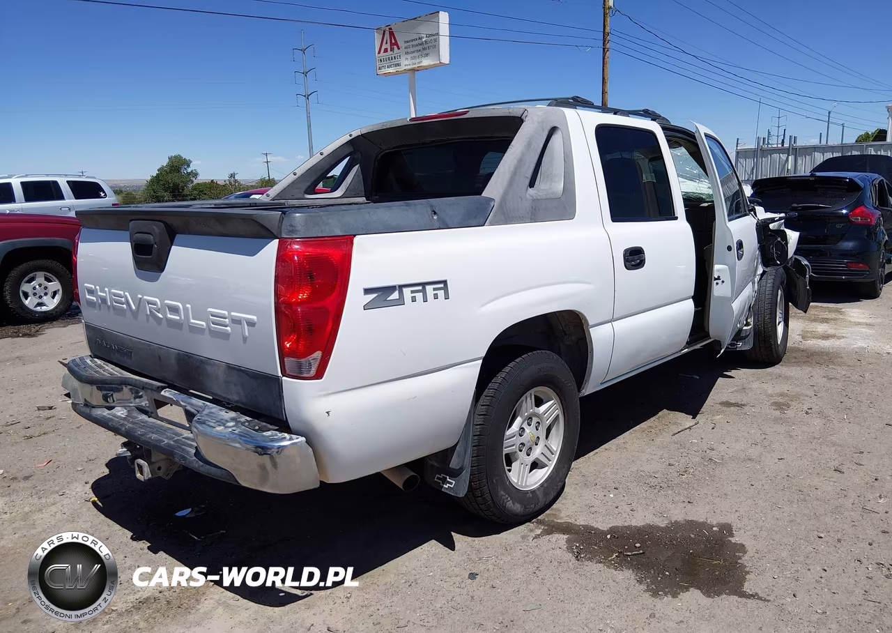 2004 Chevrolet Avalanche 1500 VIN:3GNEC12TX4G221446 - 4