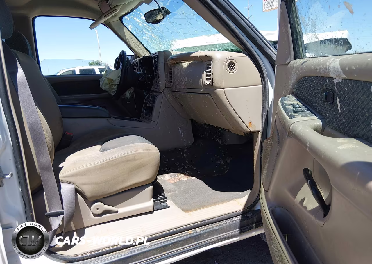 2004 Chevrolet Avalanche 1500 VIN:3GNEC12TX4G221446 - 5