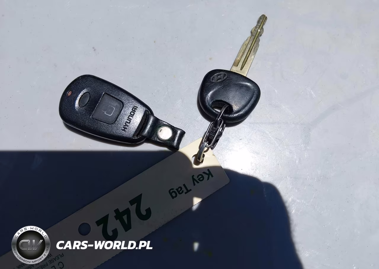 2001 Hyundai Elantra Gls VIN:KMHDN45D01U079262 - 11