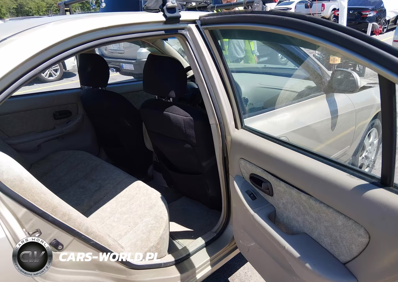 2001 Hyundai Elantra Gls VIN:KMHDN45D01U079262 - 8