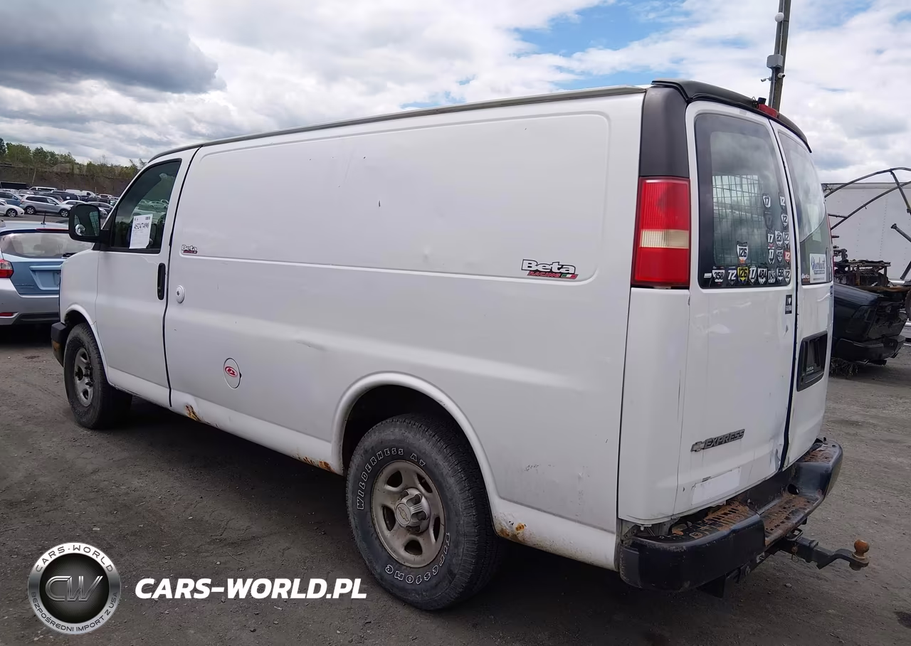 2007 Chevrolet Express Work Van VIN:1GCFG15X371228385 - 3