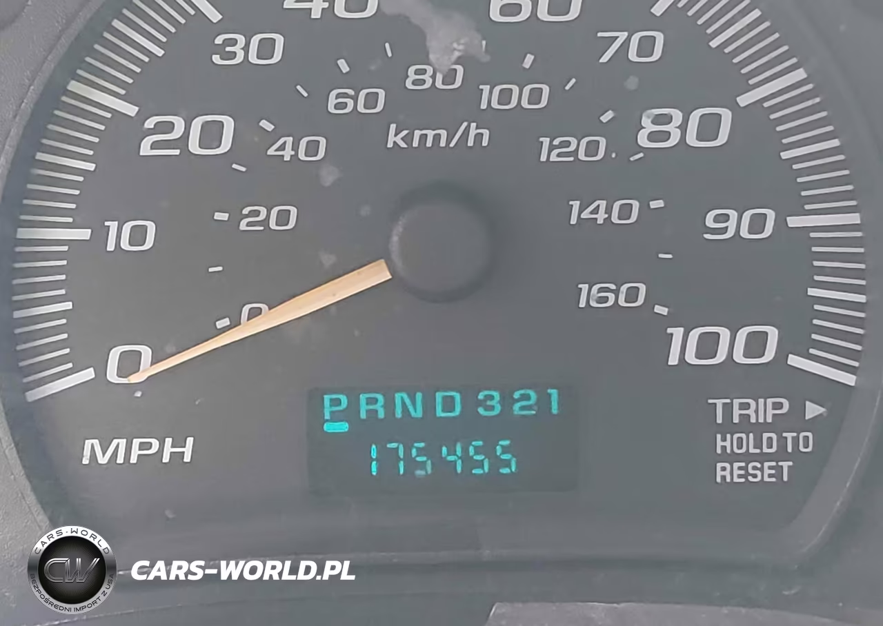 2007 Chevrolet Express Work Van VIN:1GCFG15X371228385 - 7
