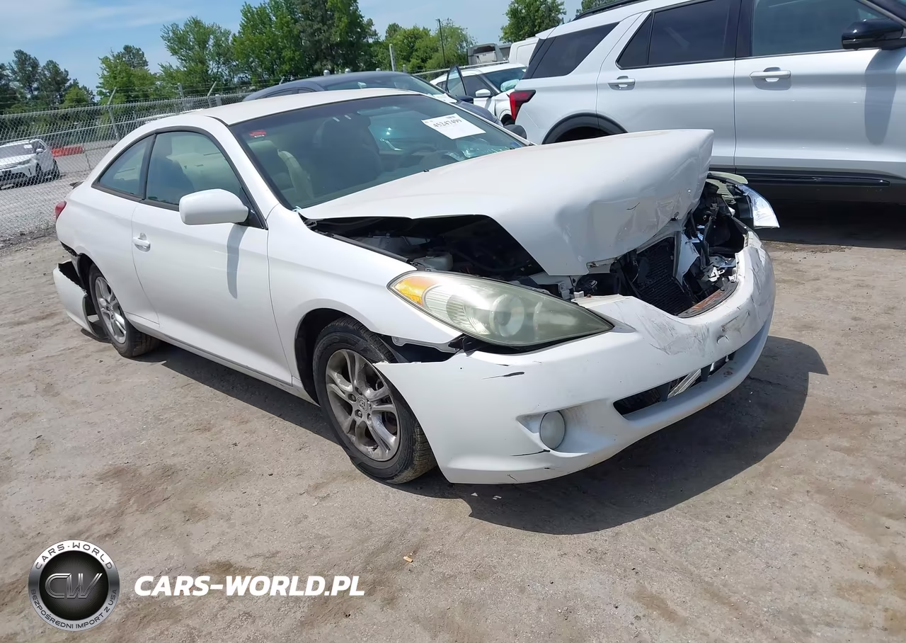 2005 Toyota Camry Solara Se