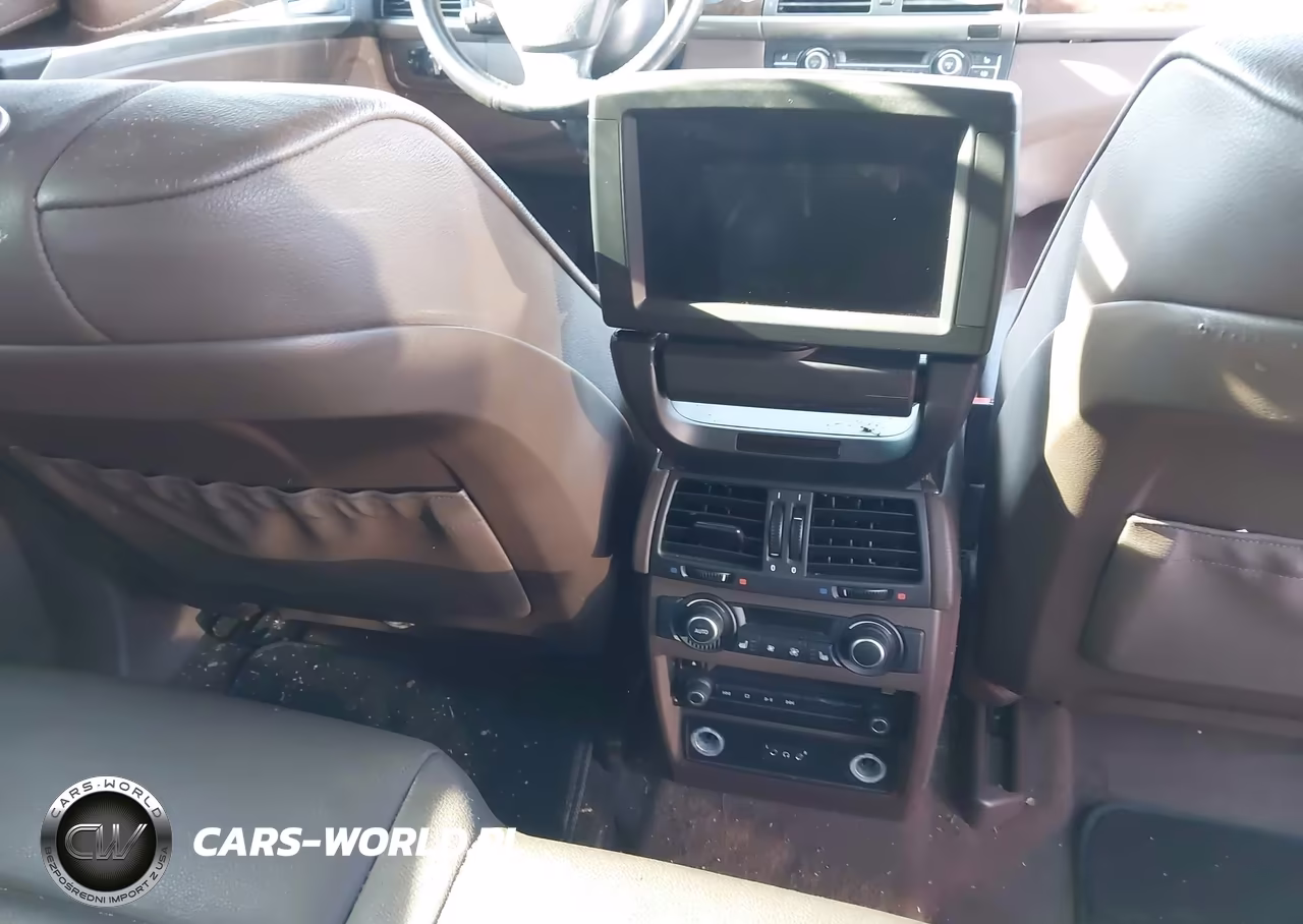 2009 BMW X5 xDrive30I VIN:5UXFE43589L260473 - 14