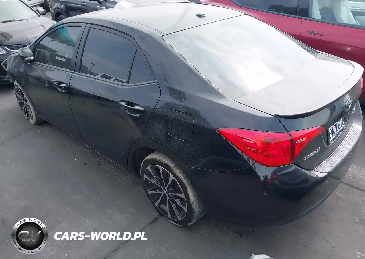 2017 Toyota Corolla Se VIN:2T1BURHE8HC805084 - 3