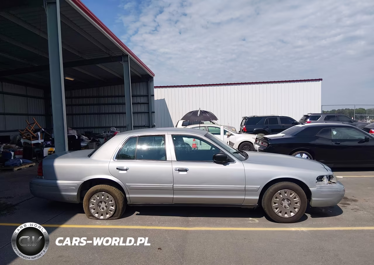 2003 Ford Crown Victoria Police VIN:2FAHP71W33X205012 - 13