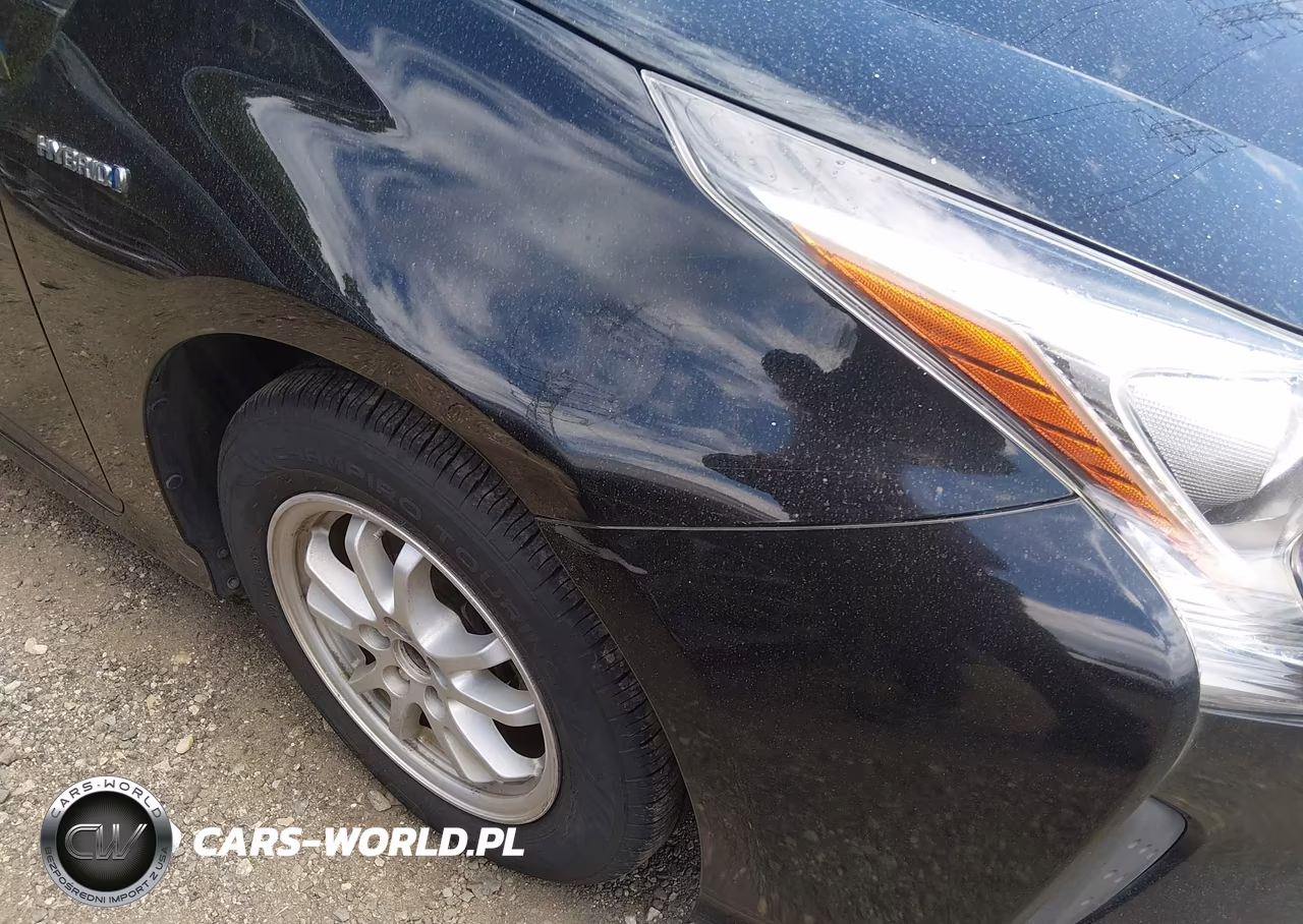 2017 Toyota Prius Two VIN:JTDKBRFU8H3032254 - 17