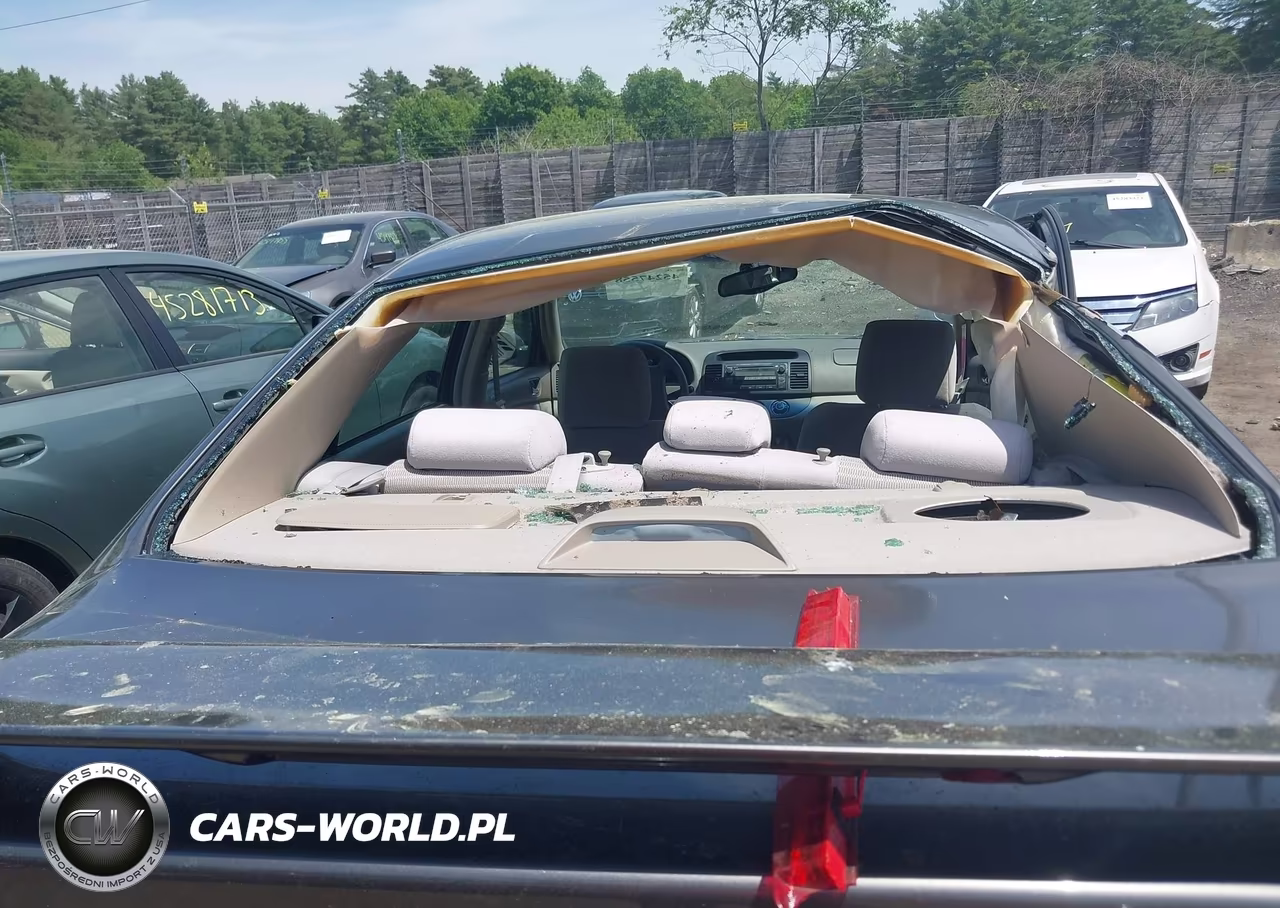 2005 Toyota Camry Le VIN:4T1BE30K95U974696 - 13