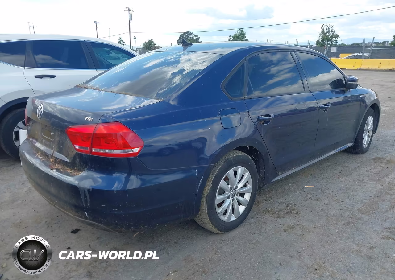 2014 Volkswagen Passat 1.8T Wolfsburg Edition VIN:1VWAT7A37EC108440 - 4